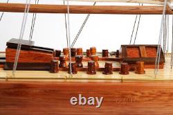 Modèle de bateau à voile Endeavour Small de 24 pouces en bois neuf replica