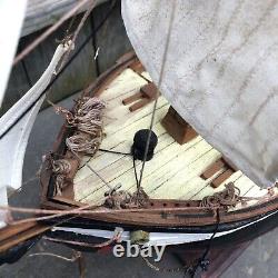 Modèle de bateau à voile en bois de l'USS Constitution, fait à la main et sur mesure, de 24 pouces