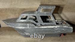 Modèle de bateau croiseur en bois et en zinc vintage 22 L