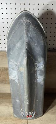 Modèle de bateau croiseur en bois et en zinc vintage 22 L