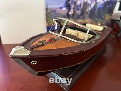Modèle de bateau de vitesse en bois de style vintage Chris Craft des années 40/50, 14 pieds
