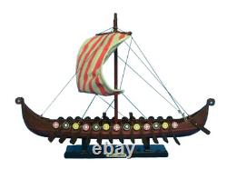 Modèle de bateau drakkar viking en bois 14