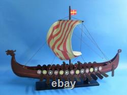 Modèle de bateau drakkar viking en bois 24