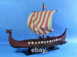 Modèle de bateau drakkar viking en bois 24