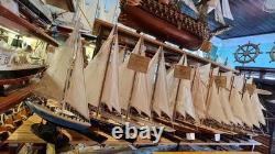Modèle de bateau en bois Atlantique 28 73cm Voilier en bois fait à la main