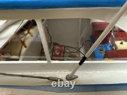 Modèle de bateau en bois Cabin Cruiser Yacht de bassin 26 Vintage