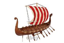 'Modèle de bateau en bois Drakkar Viking'