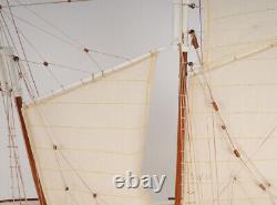 Modèle de bateau en bois WanderBird de 38 pouces, réplique du navire du musée
