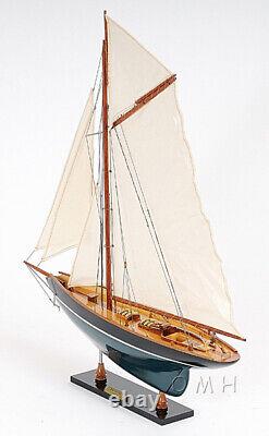 Modèle de bateau en bois de 27 pouces Peinture Pen Duick Replica