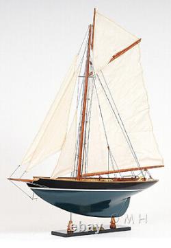 Modèle de bateau en bois de 27 pouces Peinture Pen Duick Replica