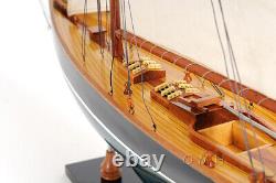Modèle de bateau en bois de 27 pouces Peinture Pen Duick Replica