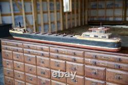 Modèle de bateau en bois de cargo vintage 6 pieds art populaire nautique Grands Lacs