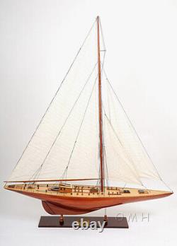 Modèle de bateau en bois de voilier Endeavour de 40 pouces
