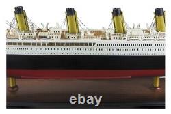 Modèle de bateau en bois du Titanic, 36 pouces de longueur, entièrement assemblé.