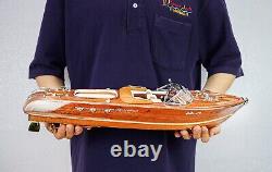 Modèle de bateau en bois fait à la main, Riva Aquarama, bateau de vitesse de 116 cm (21 pouces).