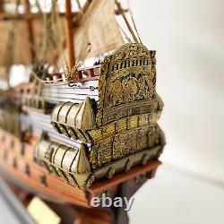 Modèle de bateau en bois fait à la main de navire de guerre en bois Wasa Battleship pour décorer, 22.8L