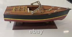 Modèle de bateau en bois fait main de style Chris Craft avec support de bateau rapide