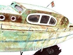 Modèle de bateau en bois fait main des années 1970 sur socle d'exposition très grand