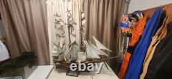 Modèle de bateau en bois vintage voilier clipper décor nautique. Très grand