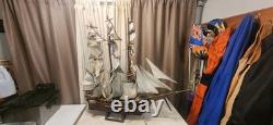 Modèle de bateau en bois vintage voilier clipper décor nautique. Très grand