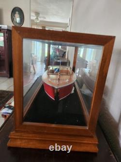 Modèle de bateau jouet rare en cèdre Muskoka, entièrement assemblé, complet avec boîte d’origine