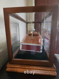 Modèle de bateau jouet rare en cèdre Muskoka, entièrement assemblé, complet avec boîte d’origine