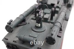 Modèle de bateau torpilleur Elco PT 109 de la marine américaine, bois / plastique préfabriqué fait à la main 24