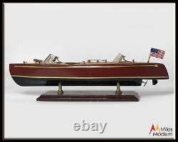 Modèle de bateau vintage en acajou des années 50 sur support, 16 pouces de longueur