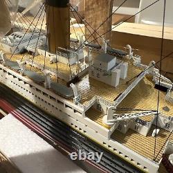 Modèle de navire de croisière RMS Titanic White Star Line de qualité musée 40 avec lumières OLO47