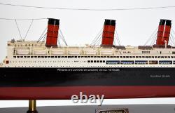 Modèle de navire en bois fait à la main RMS Berengaria 39