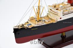 Modèle de navire en bois fait à la main RMS Berengaria 39