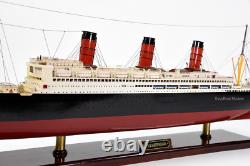 Modèle de navire en bois fait à la main RMS Berengaria 39