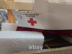 Modèle de navire en bois fait main de l'hôpital USNS Comfort, NOUVEAU 36 X 5 X 7