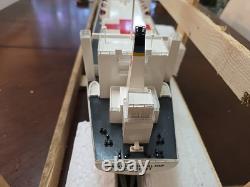 Modèle de navire en bois fait main de l'hôpital USNS Comfort, NOUVEAU 36 X 5 X 7