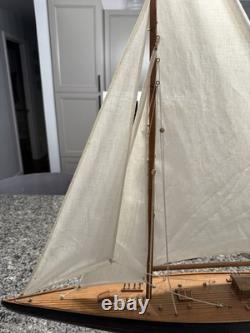 Modèle de voilier sloop en bois de qualité supérieure 33L 37T avec fittings en laiton