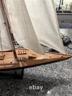 Modèle de voilier sloop en bois de qualité supérieure 33L 37T avec fittings en laiton