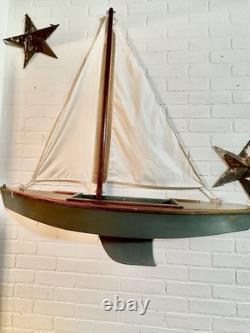 Modèle de yacht à grande échelle VTG en bois/tissu monté au mur, voilier 46x48