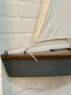 Modèle de yacht à grande échelle VTG en bois/tissu monté au mur, voilier 46x48