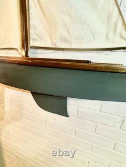 Modèle de yacht à grande échelle VTG en bois/tissu monté au mur, voilier 46x48