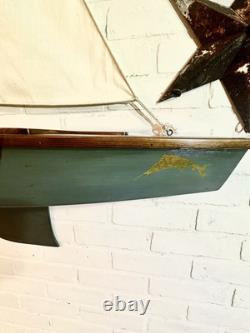 Modèle de yacht à grande échelle VTG en bois/tissu monté au mur, voilier 46x48