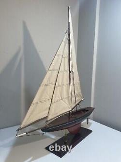 Modèle de yacht en bois voilier sloop goélette grand 30 large x 34 haut