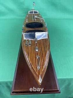 Modèle en acajou de bateau à moteur Chris Craft Triple Cockpit Authentic Models NICE