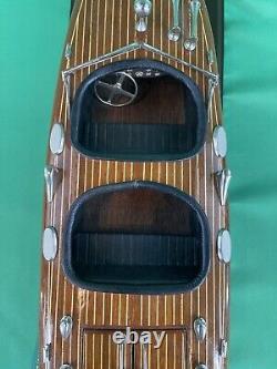 Modèle en acajou de bateau à moteur Chris Craft Triple Cockpit Authentic Models NICE
