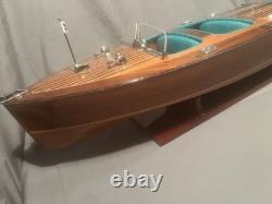 Modèle en bois de bateau rapide Chris Craft Triple Cockpit 32 fait à la main