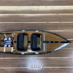 Modèle en bois de bateau rapide à triple cockpit 25