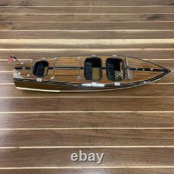 Modèle en bois de bateau rapide à triple cockpit 25