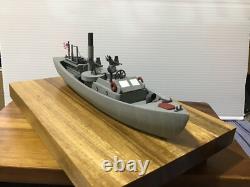 Modèle en bois fait main d'un bateau de sauvetage aérien et maritime de 63' de la marine américaine de la Seconde Guerre mondiale