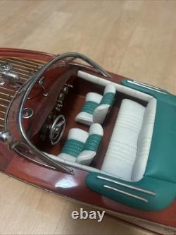 Modèle réduit de bateau Riva Aquarama 20 Blanc Vert en Bois 53cm Bateau à Moteur Italien Fait Main