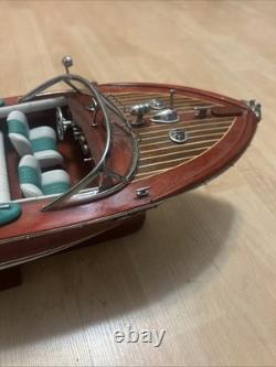 Modèle réduit de bateau Riva Aquarama 20 Blanc Vert en Bois 53cm Bateau à Moteur Italien Fait Main