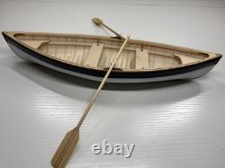 Modèle réduit de bateau en bois Peapod de homard à l'échelle 110 de Midwest Maine - Kit pré-assemblé